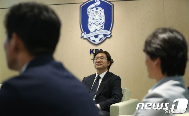 切尔西官方公告：在周日与埃弗顿的比赛后，队长里斯-詹姆斯接受了医疗评估。